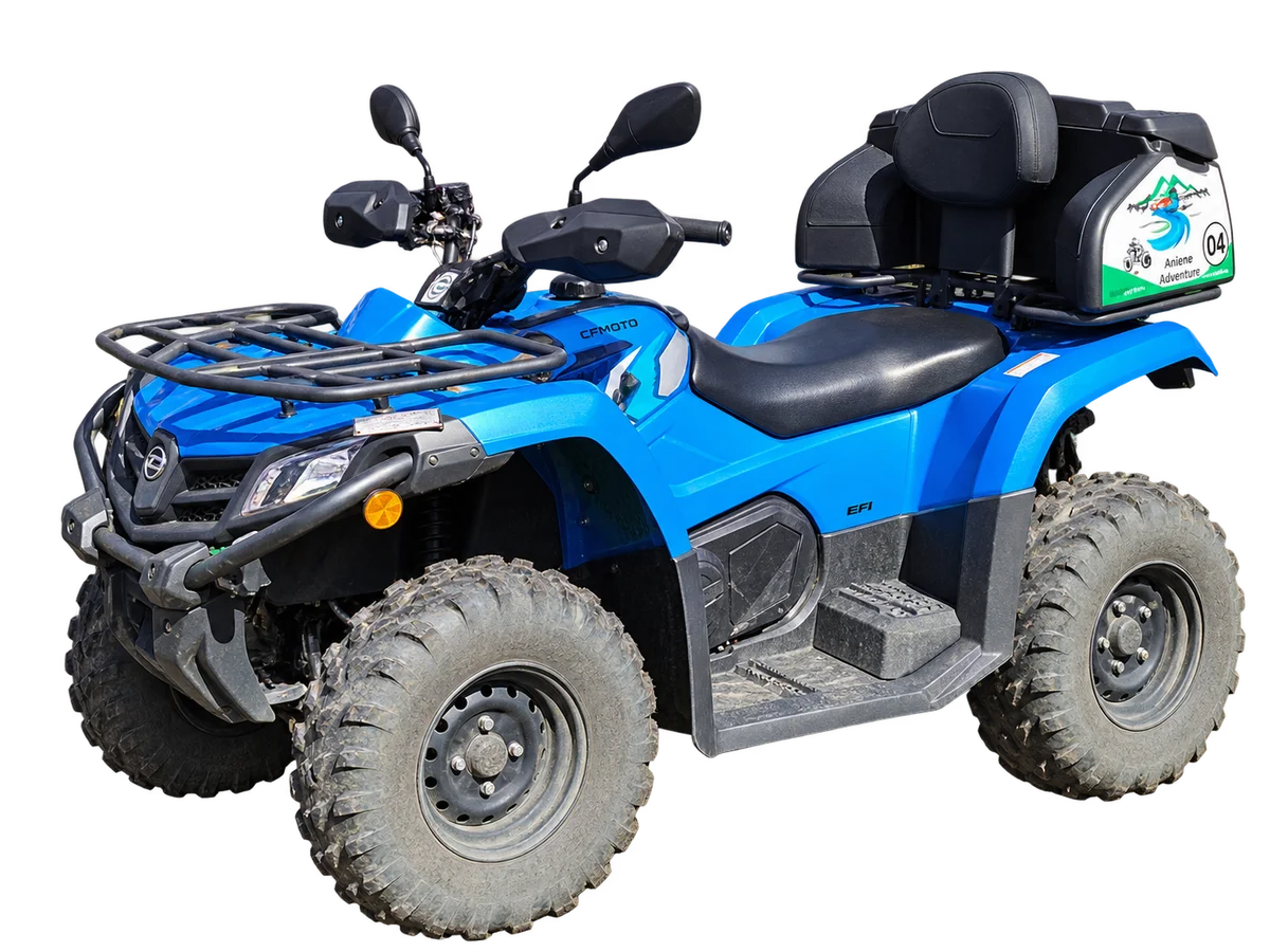 Il nostro CFMoto CFORCE 450L blu, biposto